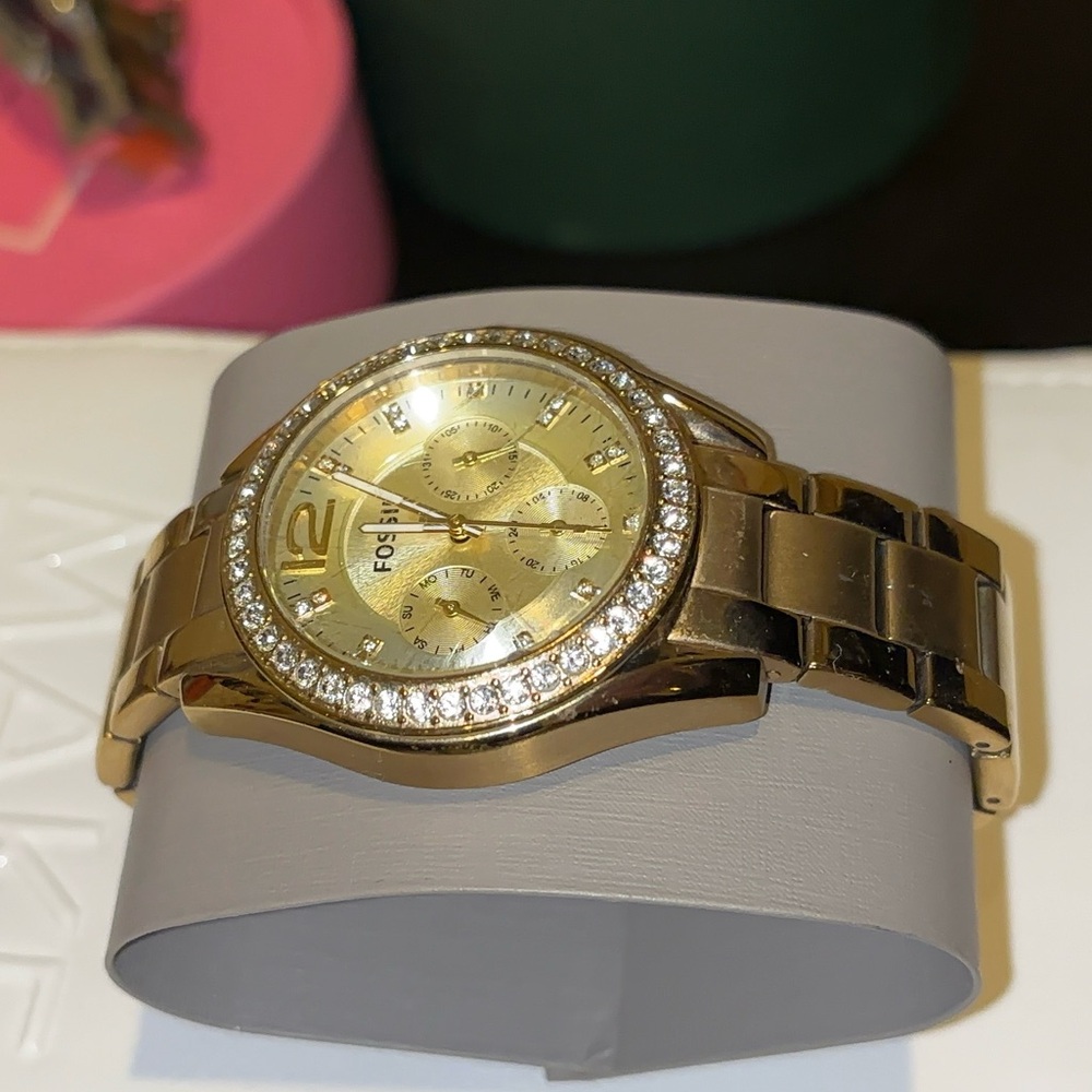 Women’s Fossil watch